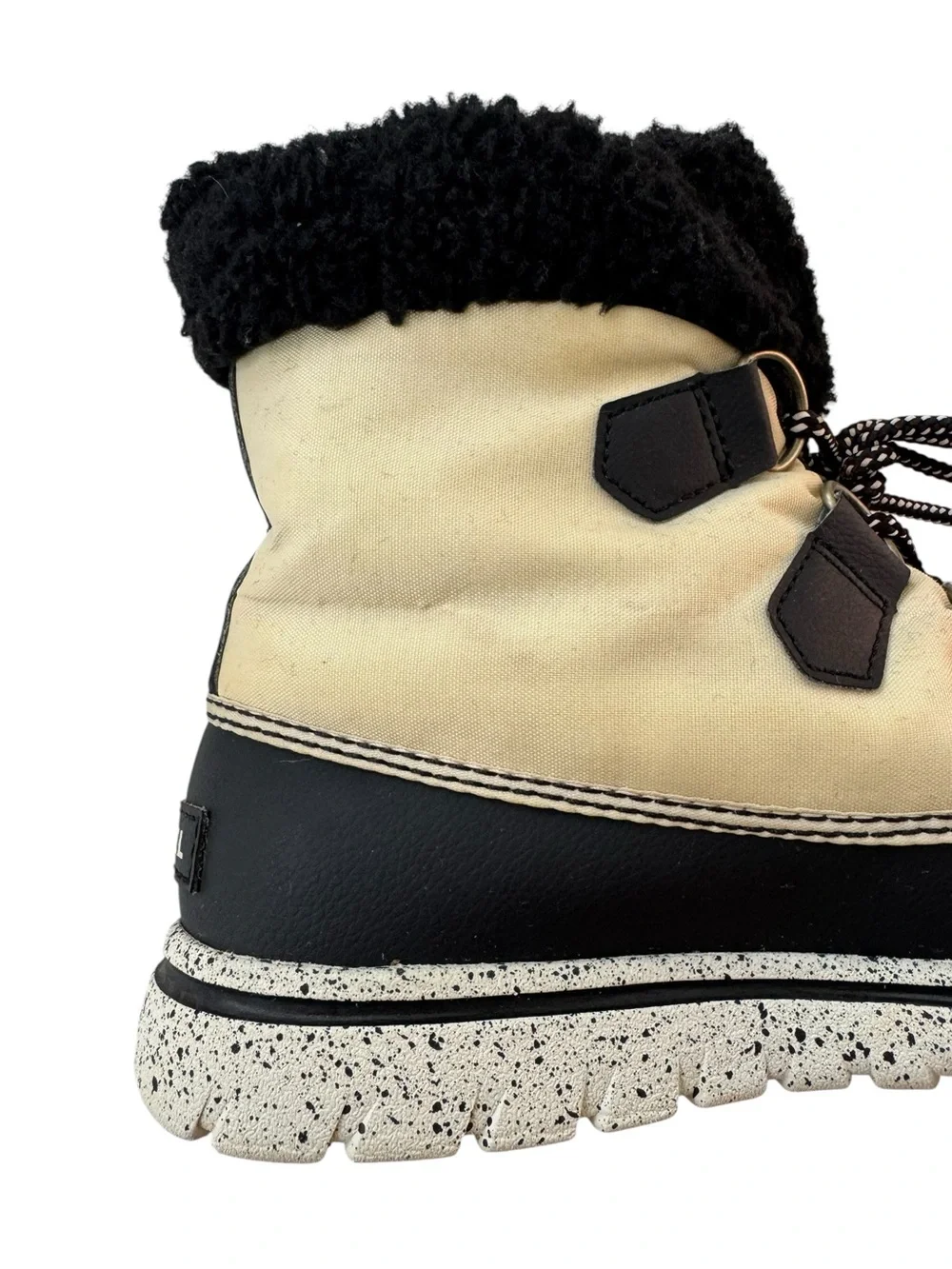Sorel Waterproof Cozy Carnival Women’s Winter Boots Size 8